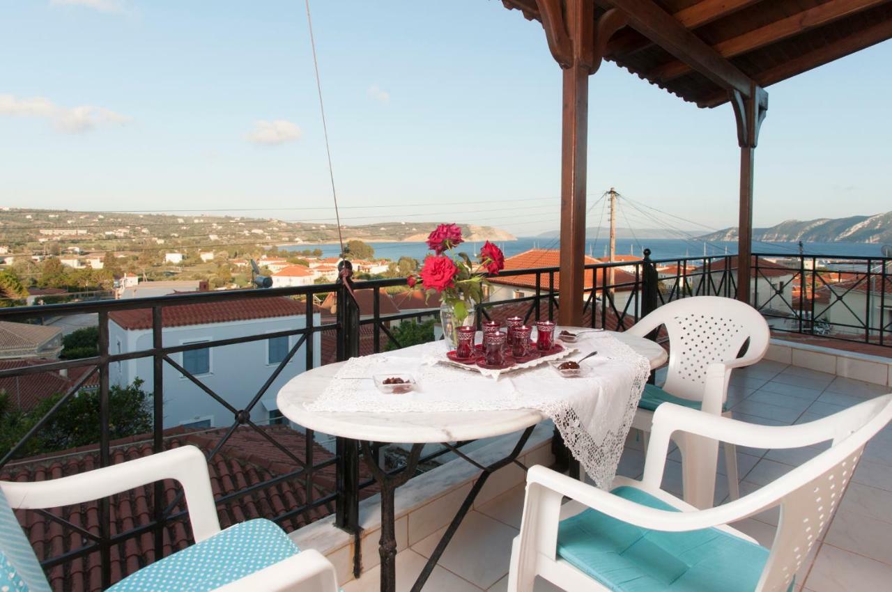 דירות מת'וני The House Of "Angelina", Magnificent View Of The Sea מראה חיצוני תמונה